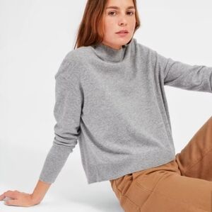 Everlane Cashmere Crop Mockneck Sweater - Heather Grey - Medium